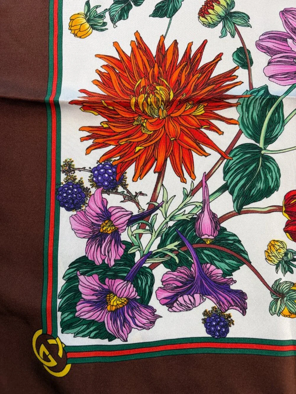 NWT Vintage Gucci “Dahlia” Silk Scarf 34